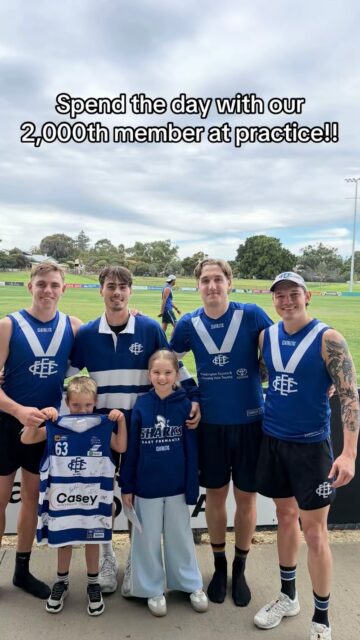 Had our 2000th member(s) spend the morning with our boys. Thanks for coming down Hank & Greta and for joining our shiver. Up the fins 🦈